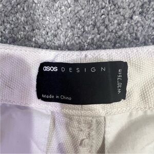 ASOS Design White cargo shorts size M